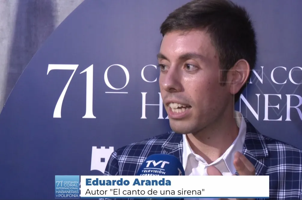 Eduardo Aranda Hortelano, entrevistado por Televisión Torrevieja como autor de «El canto de una sirena».